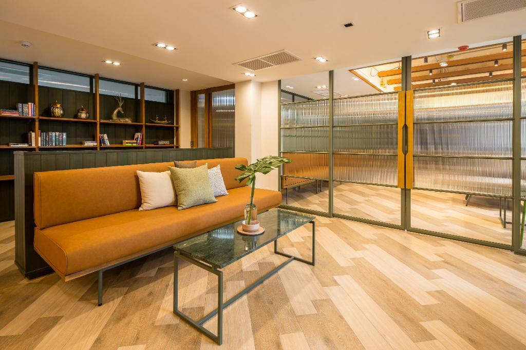 曼谷工匠酒店 酒店 4*